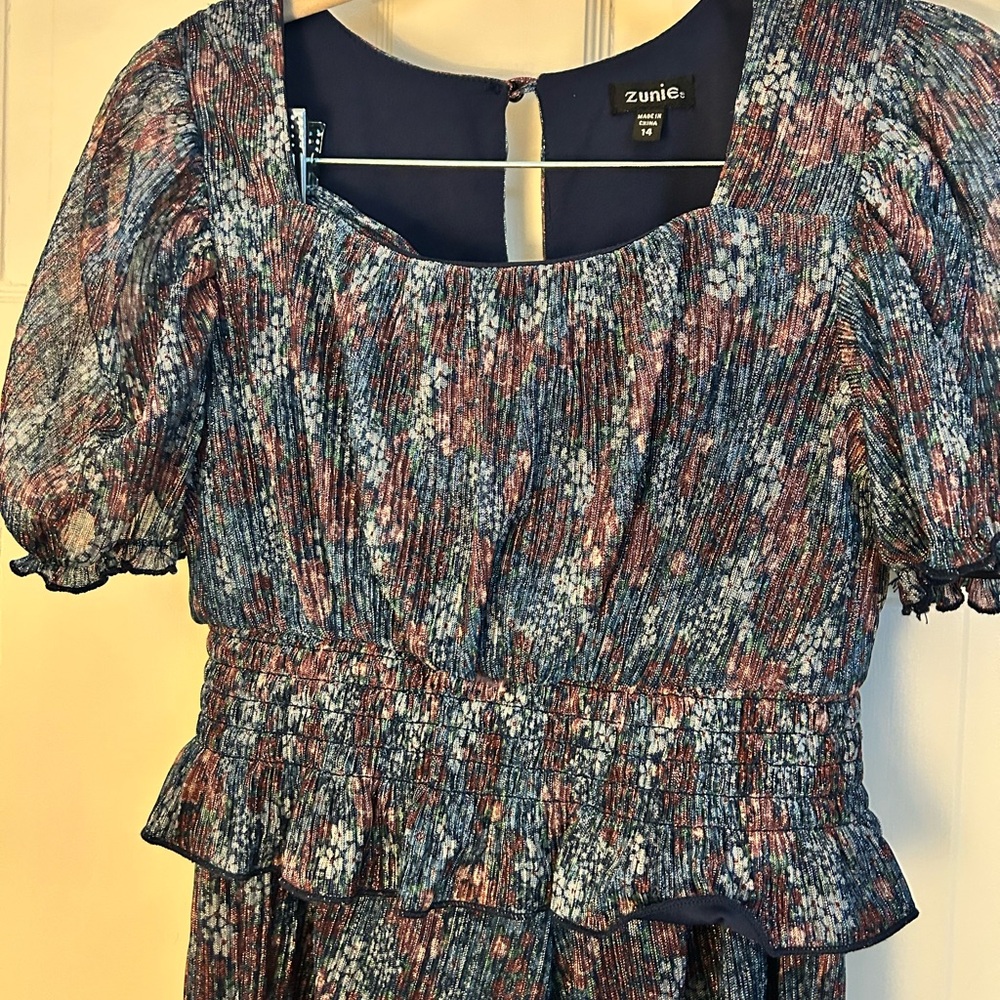 Zunie metallic plisse set, size 14